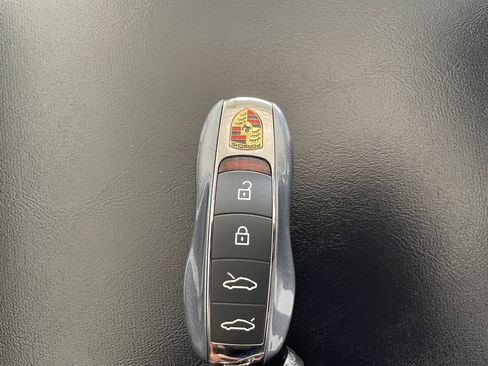 Used 2025 Porsche 718 Boxster S image 25