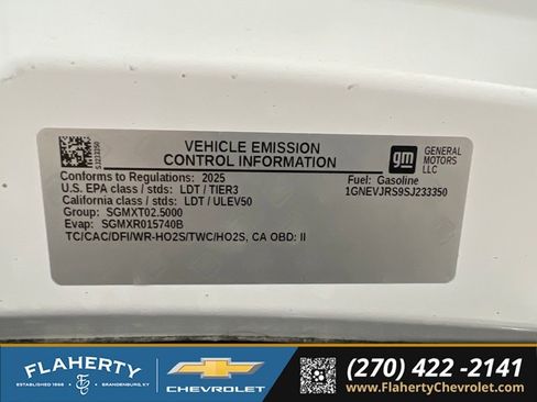 Used 2025 Chevrolet Traverse Z71 w/ Enhanced Driving Package AWD/4WD image 17
