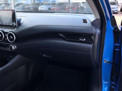 Used 2025 Nissan Sentra SV image 16