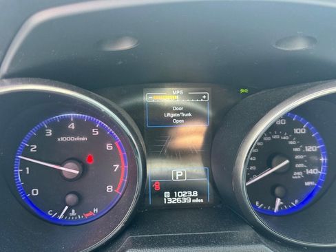Used 2015 Subaru Outback 2.5i Limited AWD/4WD image 9