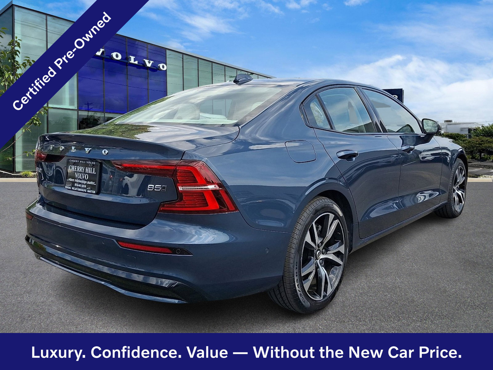 Certified 2024 Volvo S60 B5 Plus w/ Climate Package AWD/4WD image 7