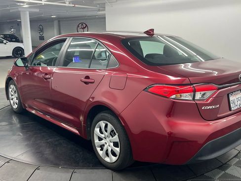 Used 2023 Toyota Corolla LE FWD image 4