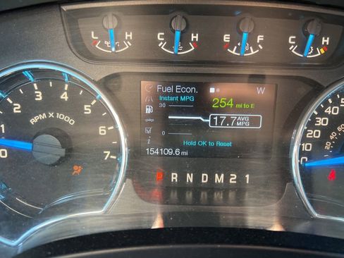 Used 2014 Ford F150 XLT w/ Equipment Group 302A Luxury AWD/4WD image 7