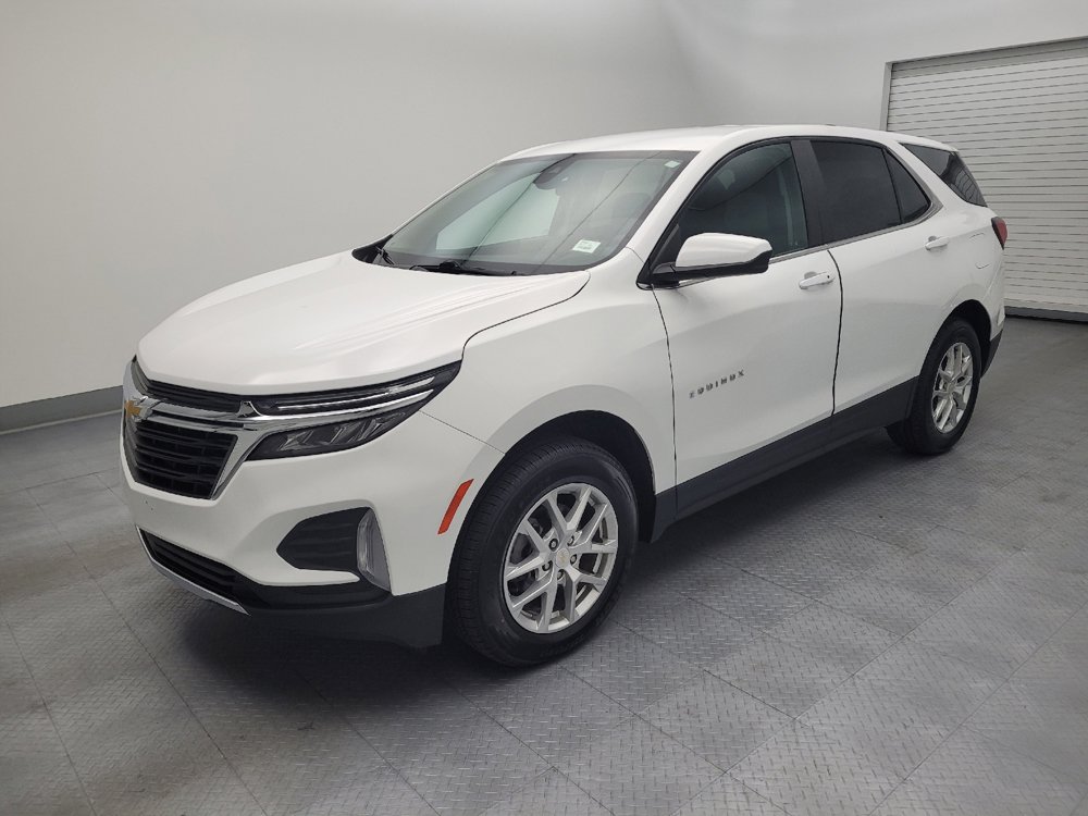 Used 2023 Chevrolet Equinox LT AWD/4WD image 2