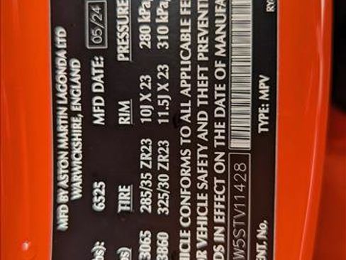 Used 2025 Aston Martin DBX 707 image 27