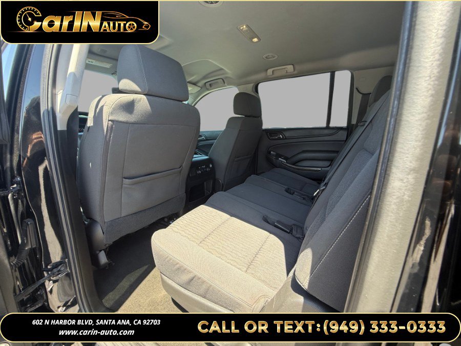Used 2018 Chevrolet Suburban LS RWD image 16