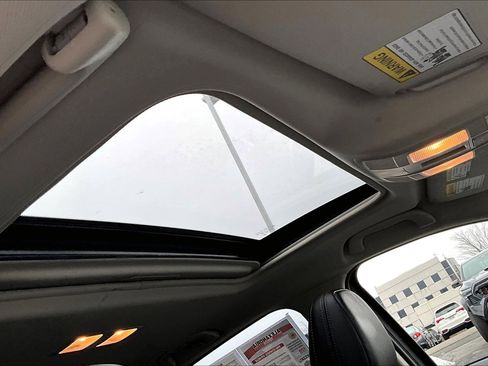 Used 2023 MAZDA CX-5 AWD 2.5 S w/ Premium Package image 21