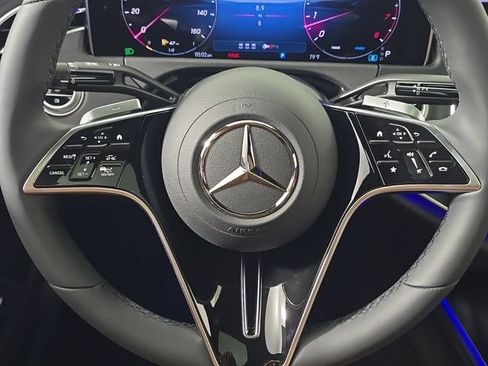 New 2026 Mercedes-Benz E 350 4MATIC Sedan image 26