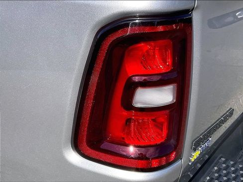 Used 2025 RAM 1500 Big Horn AWD/4WD image 34