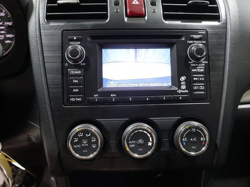 Used 2014 Subaru Crosstrek 2.0i Limited w/ Popular Package #2 image 26