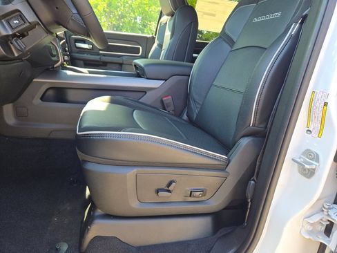 New 2026 RAM 2500 Laramie AWD/4WD image 24