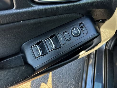 Used 2024 Honda Civic Sport image 13