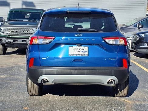 Used 2022 Ford Escape SE w/ Convenience Package image 22