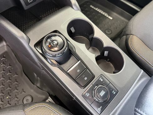 Used 2023 Ford Bronco Sport Badlands AWD/4WD image 17