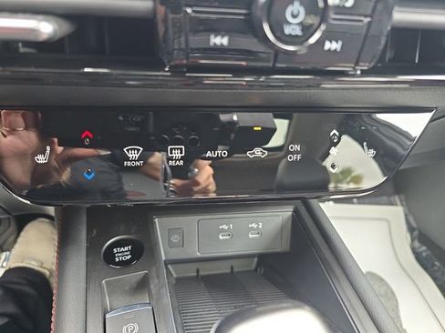 New 2026 Nissan Kicks SR w/ SR Premium Package image 22