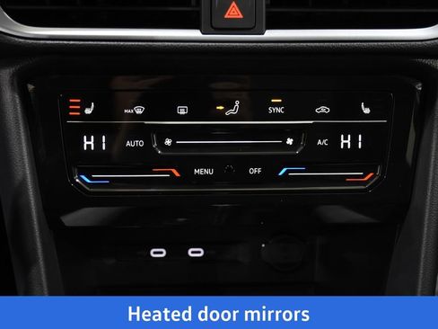 New 2026 Volkswagen Taos SE AWD/4WD image 21
