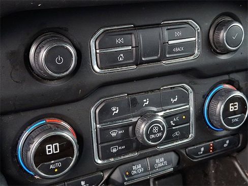 Used 2021 Chevrolet Tahoe LT image 12