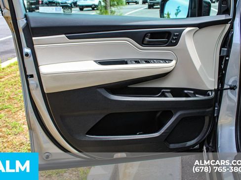 Used 2025 Honda Odyssey EX-L image 41