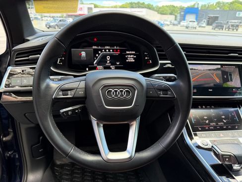 Used 2023 Audi Q7 2.0T Premium w/ Convenience Package AWD/4WD image 15