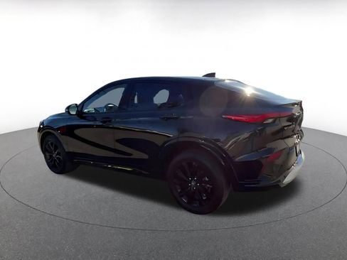 Used 2025 Buick Envista Sport Touring image 10