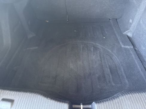 Used 2018 Chevrolet Cruze LT w/ LT Fleet Convenience Package image 9