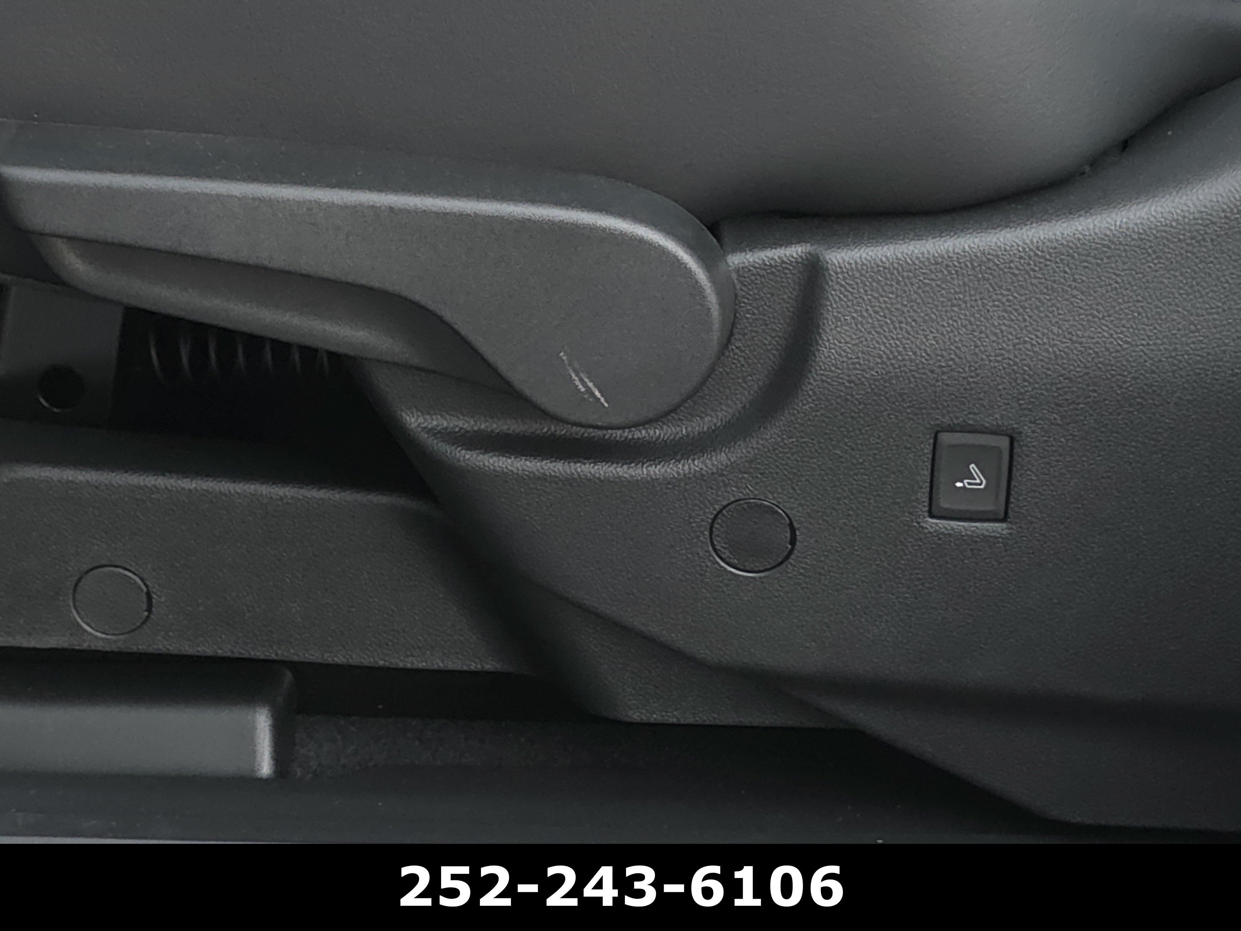 Used 2026 Buick Enclave Sport Touring w/ Super Cruise Package FWD image 37