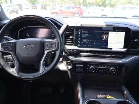 Used 2024 Chevrolet Silverado 3500 High Country w/ High Country Premium Package AWD/4WD image 14