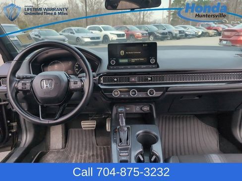 Used 2023 Honda Civic Sport image 18