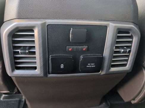 Used 2019 Ford F150 Limited image 19