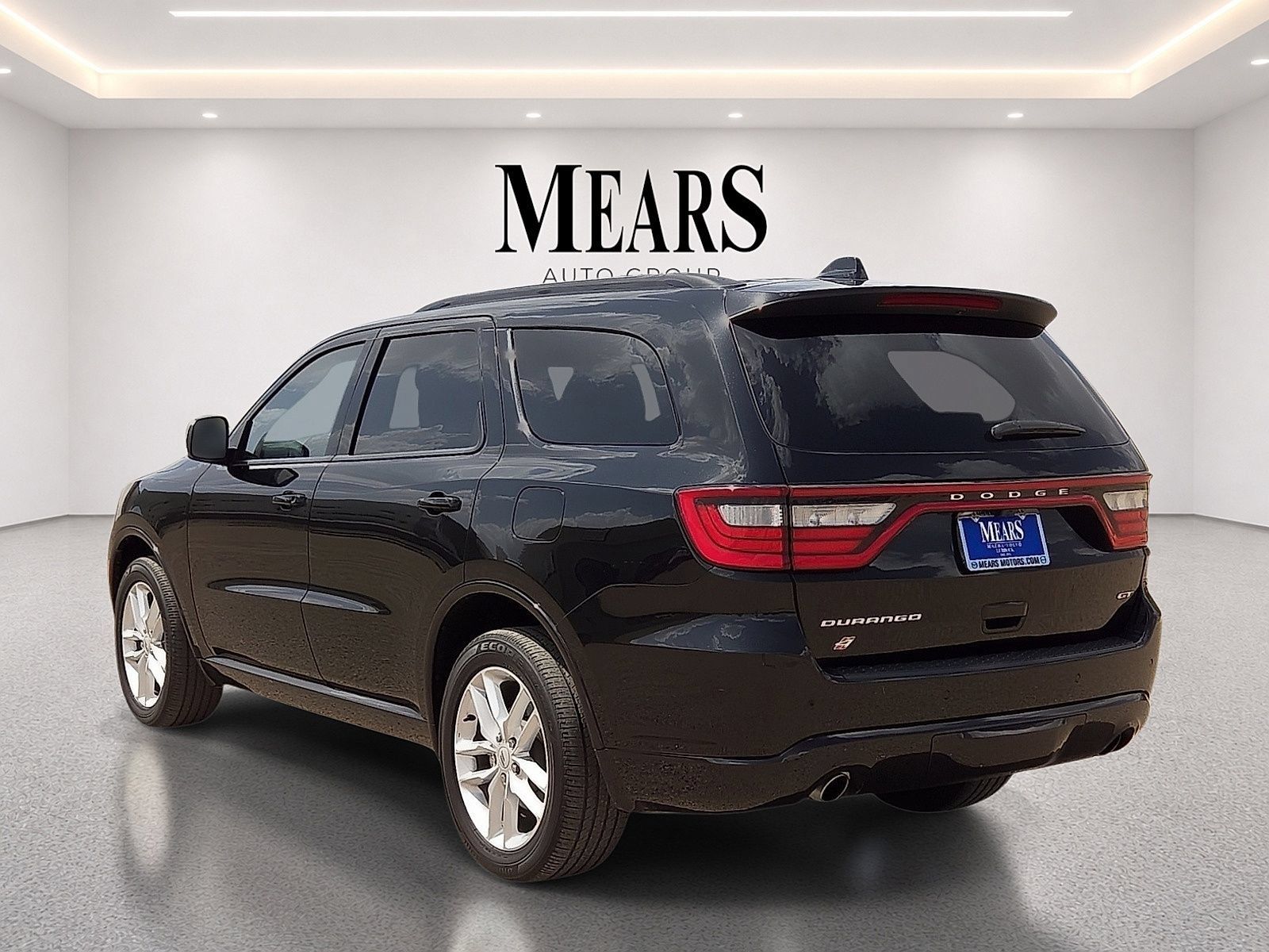 Used 2025 Dodge Durango GT AWD/4WD image 3