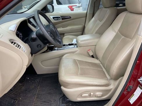 Used 2016 Nissan Pathfinder Platinum image 14