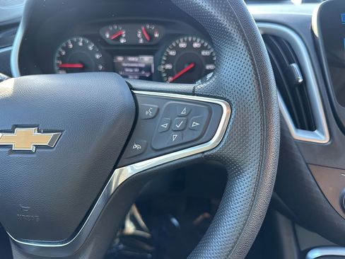 Used 2024 Chevrolet Malibu LT image 15