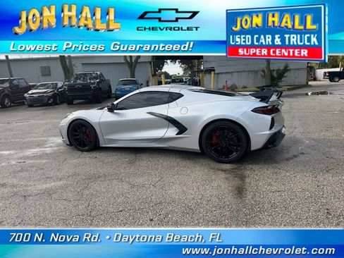 Used 2027 Chevrolet Corvette Stingray Coupe RWD image 5