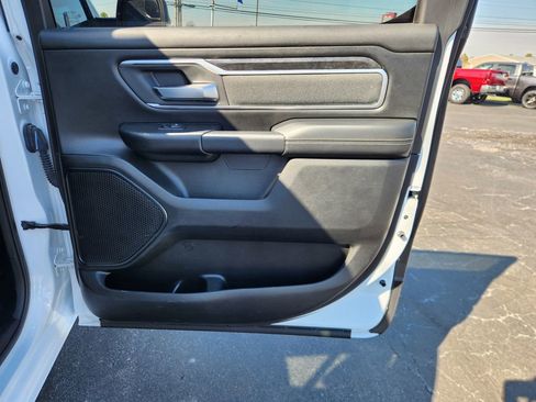 Used 2019 RAM 1500 Big Horn image 12