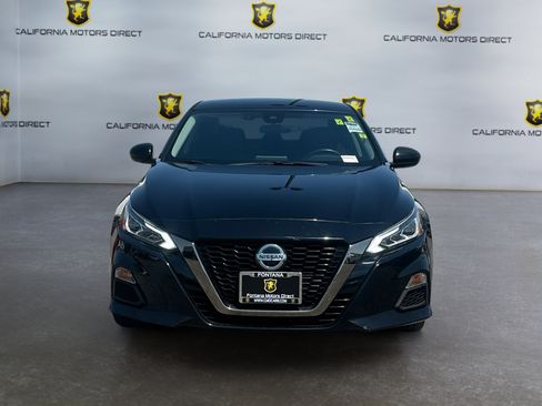 Used 2021 Nissan Altima 2.5 SR FWD image 8