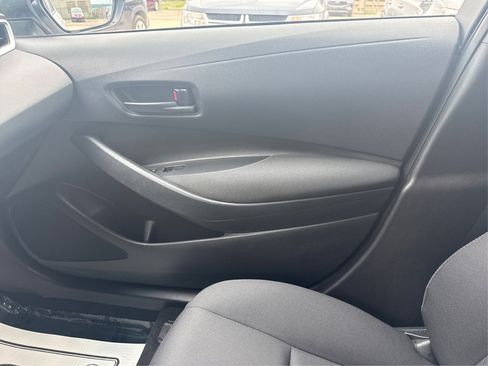 Used 2023 Toyota Corolla LE FWD image 28