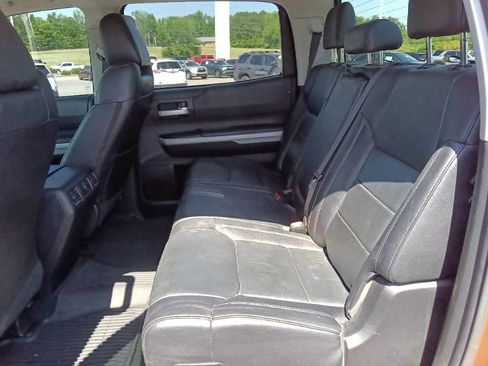 Used 2020 Toyota Tundra SR5 w/ SR5 Leather Package AWD/4WD image 27