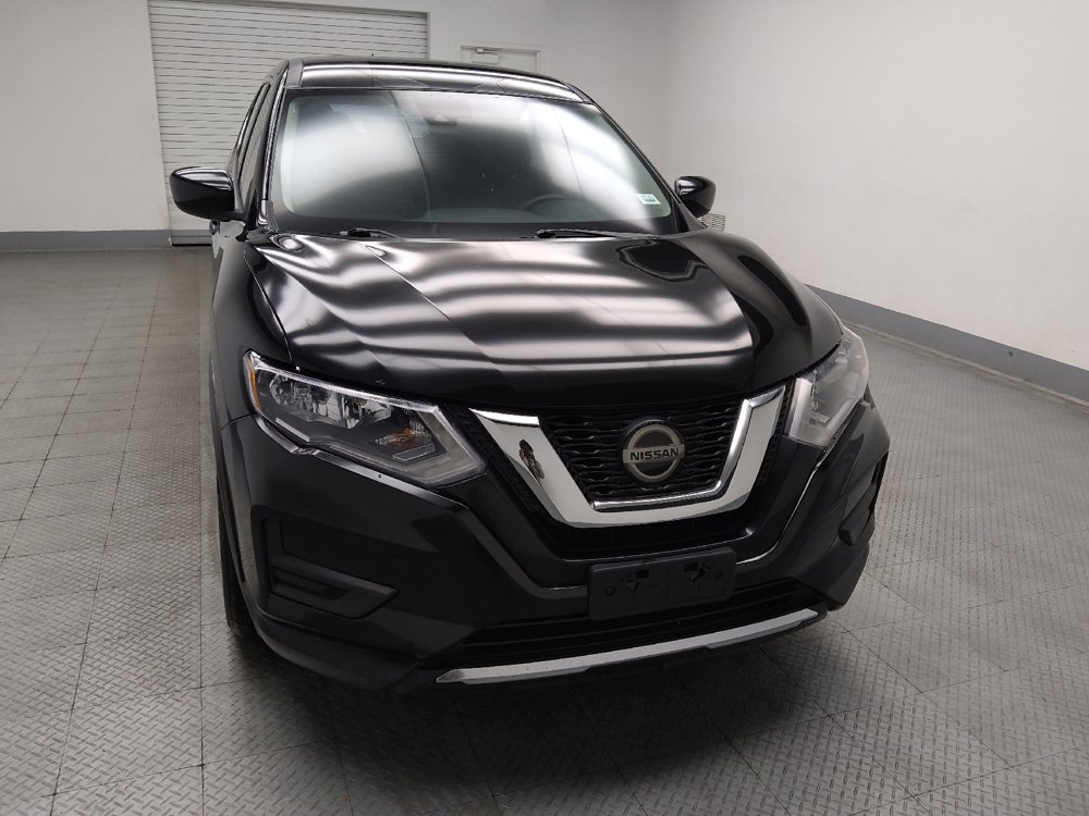 Used 2020 Nissan Rogue S FWD image 14