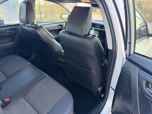 Used 2018 Toyota Corolla SE image 13