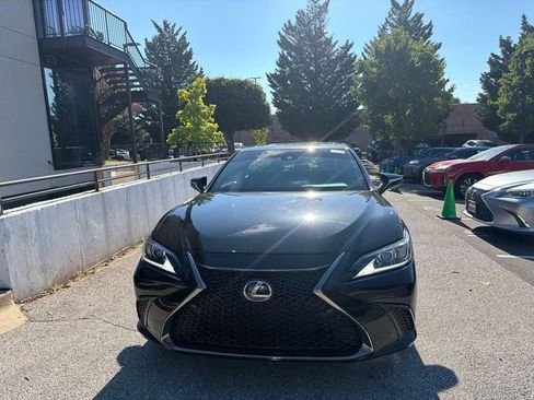 Used 2022 Lexus ES 350 F Sport w/ Accessory Package 2 FWD image 3