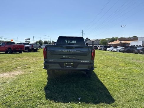 Used 2024 GMC Sierra 2500 Denali Ultimate w/ Max Trailering Package AWD/4WD image 18