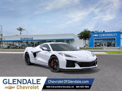 New 2027 Chevrolet Corvette Grand Sport w/ Z52 Sport Performance Package RWD image 1