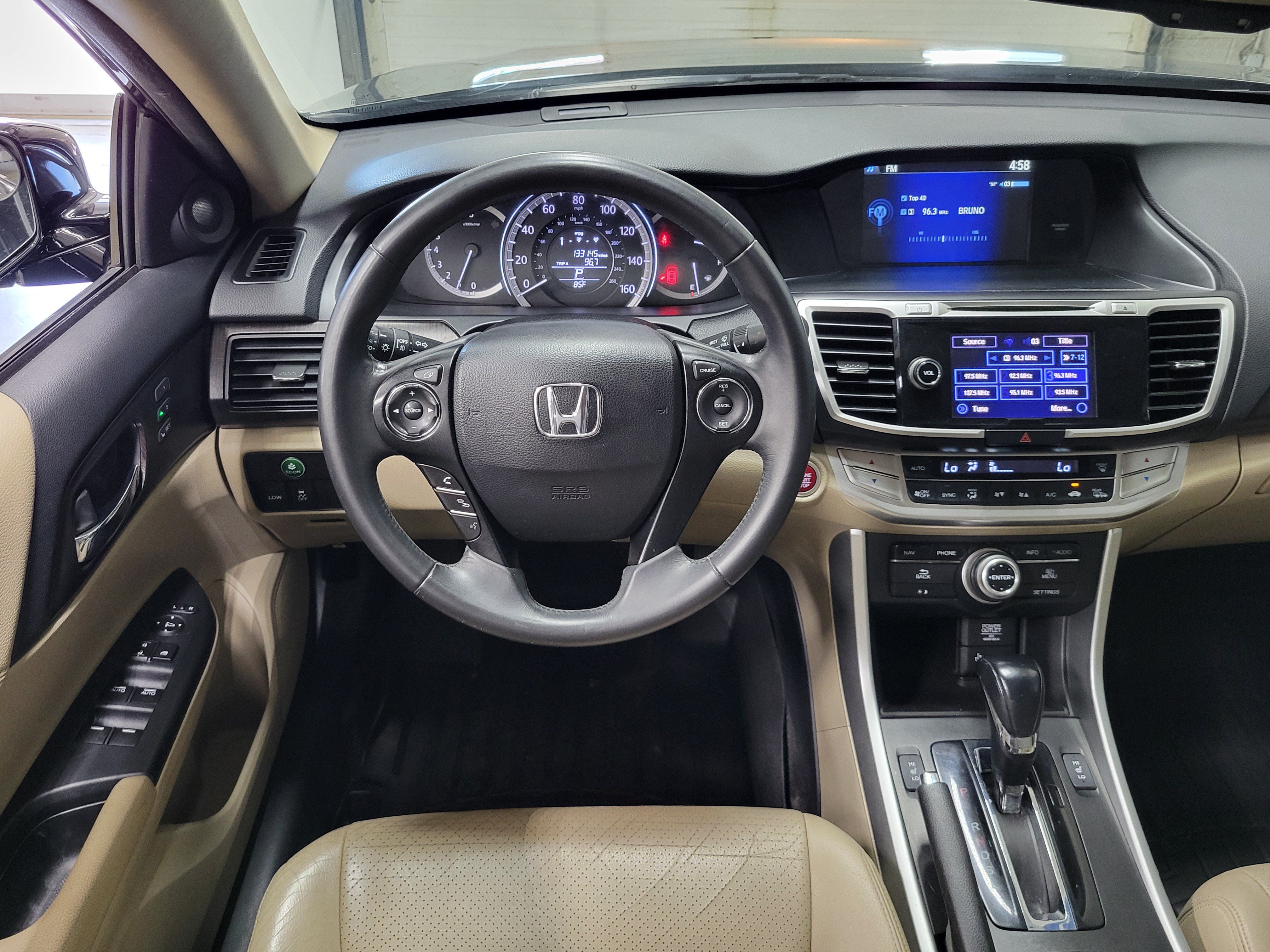 Used 2015 Honda Accord EX-L image 11