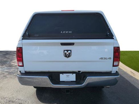 Used 2018 RAM 2500 Tradesman w/ Chrome Appearance Group image 24