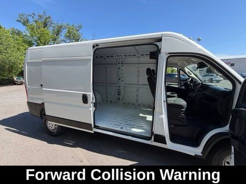 Used 2023 RAM ProMaster 2500 FWD image 21