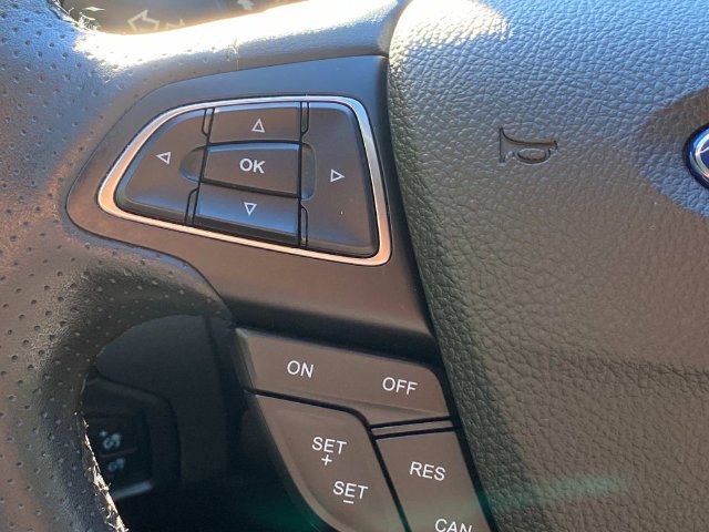 Used 2018 Ford Focus ST FWD image 19