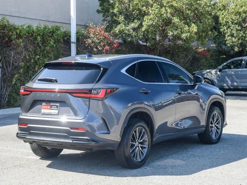 Used 2023 Lexus NX 250 FWD image 9