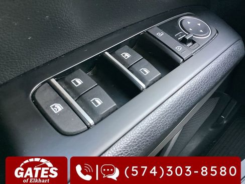 Used 2024 Kia Soul LX w/ Option Group 015 image 20