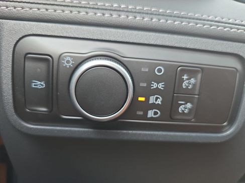 Used 2026 Ford Mustang GT Premium RWD image 25