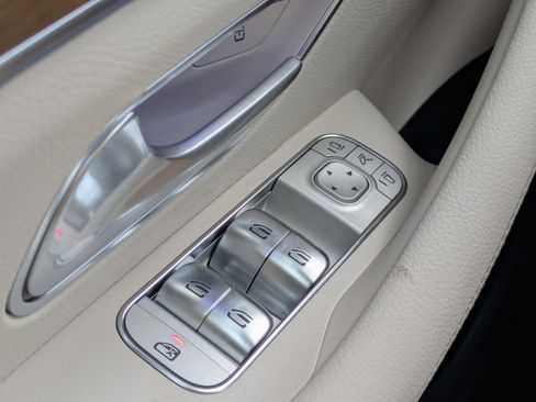 New 2026 Mercedes-Benz GLS 580 4MATIC image 29